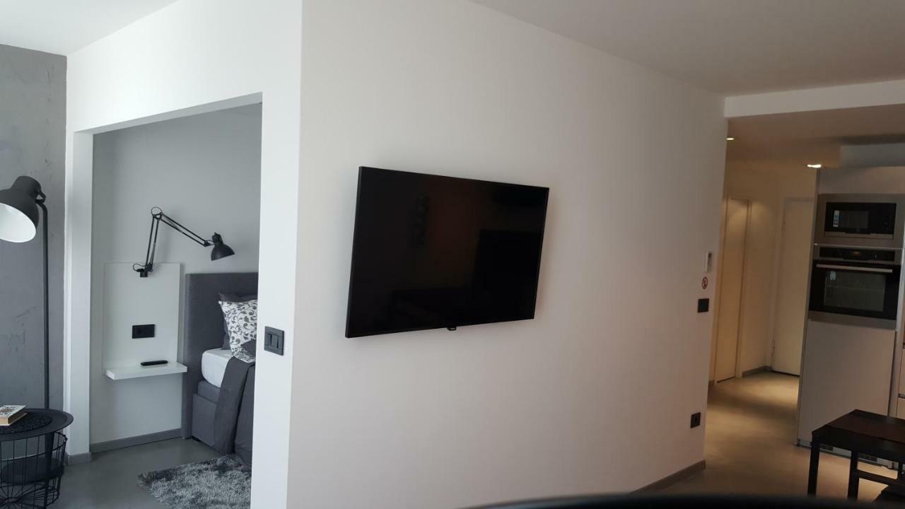 Apartman Vip, With Free Garage Parking Pula Eksteriør billede